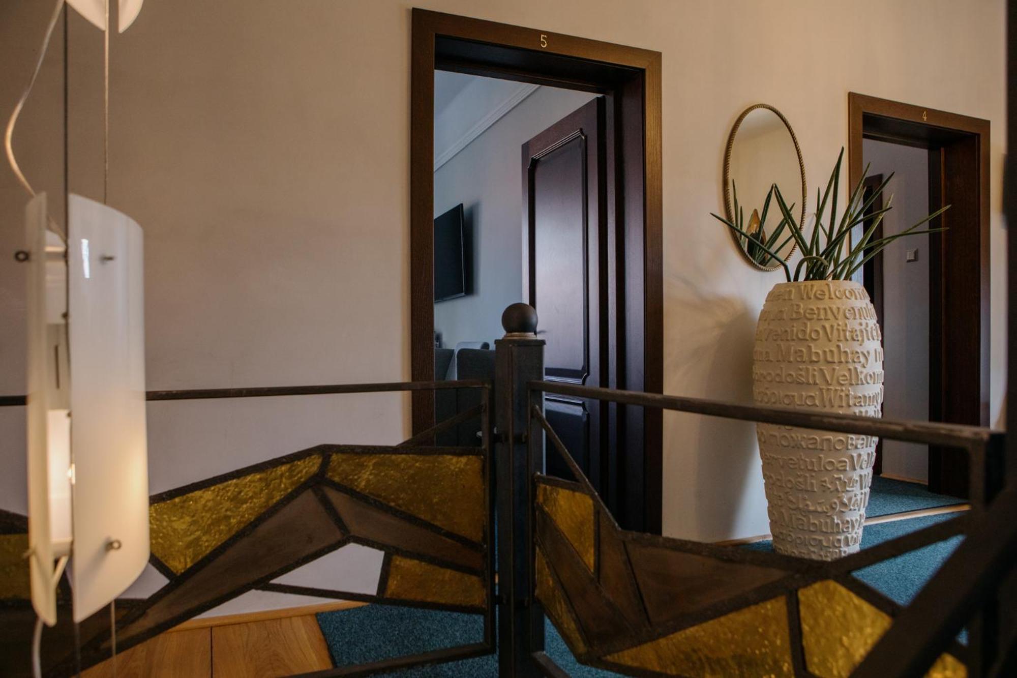 Excelsior Inn Torda Kültér fotó