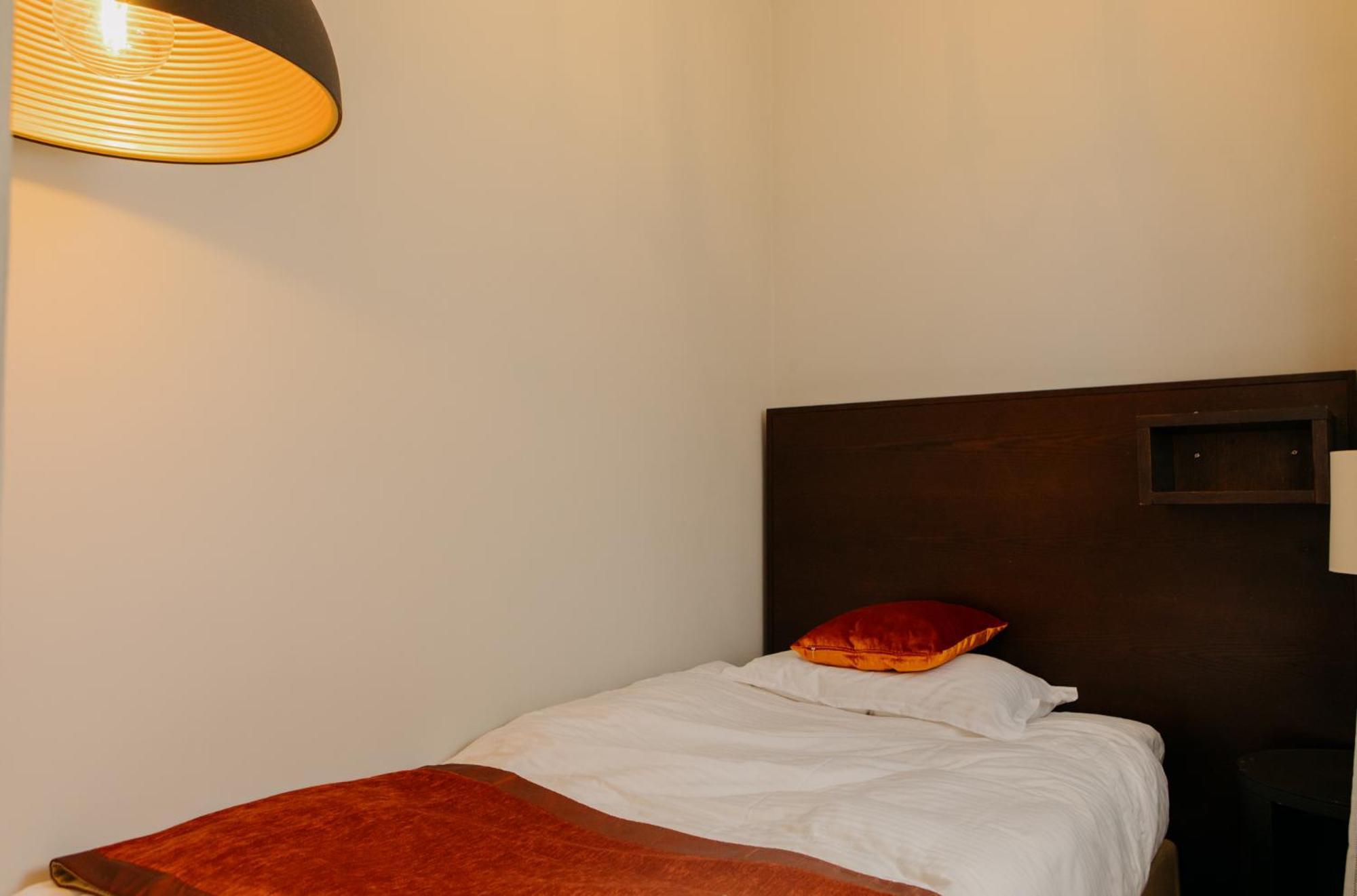 Excelsior Inn Torda Kültér fotó
